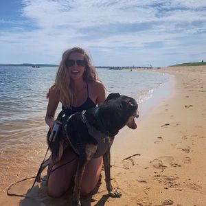 Meet your Posher, Josie